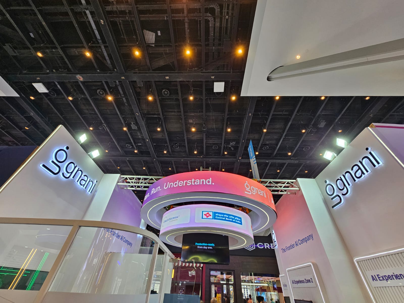 UltraEdge Brand exhibition and event production